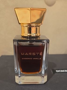 Marsté Essence Vanille Women's Perfume - Gold & Amber Bottle